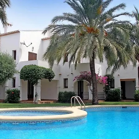 Apto Moderno Con Piscina Y Parking, Playa A 10 Min Andando *