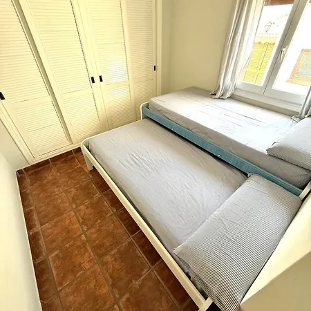 Apto Moderno Con Piscina Y Parking, Playa A 10 Min Andando Dénia