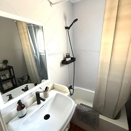 Apto Moderno Con Piscina Y Parking, Playa A 10 Min Andando Appartement *